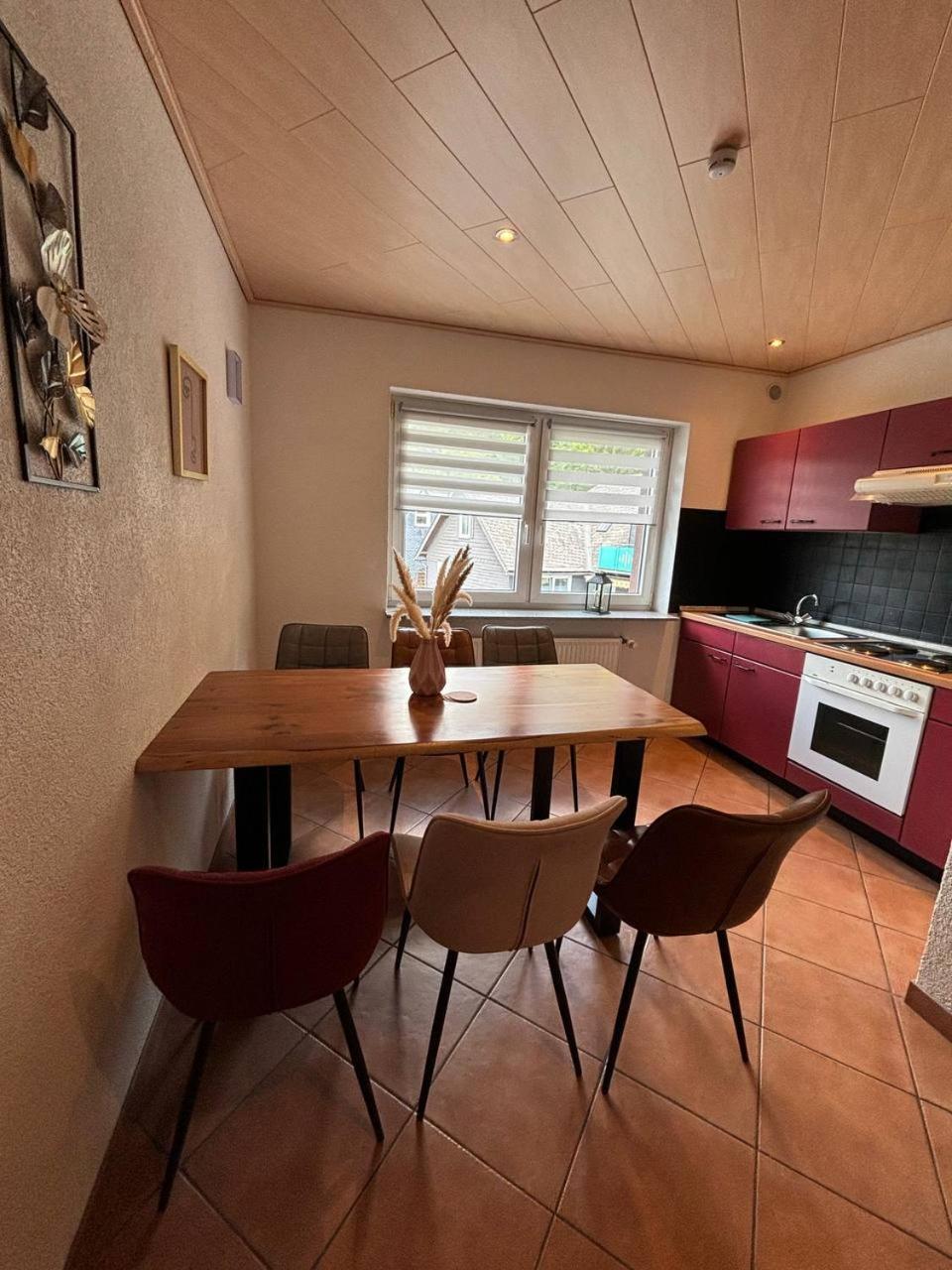 Aparthotel Harlekin Виллинген Экстерьер фото
